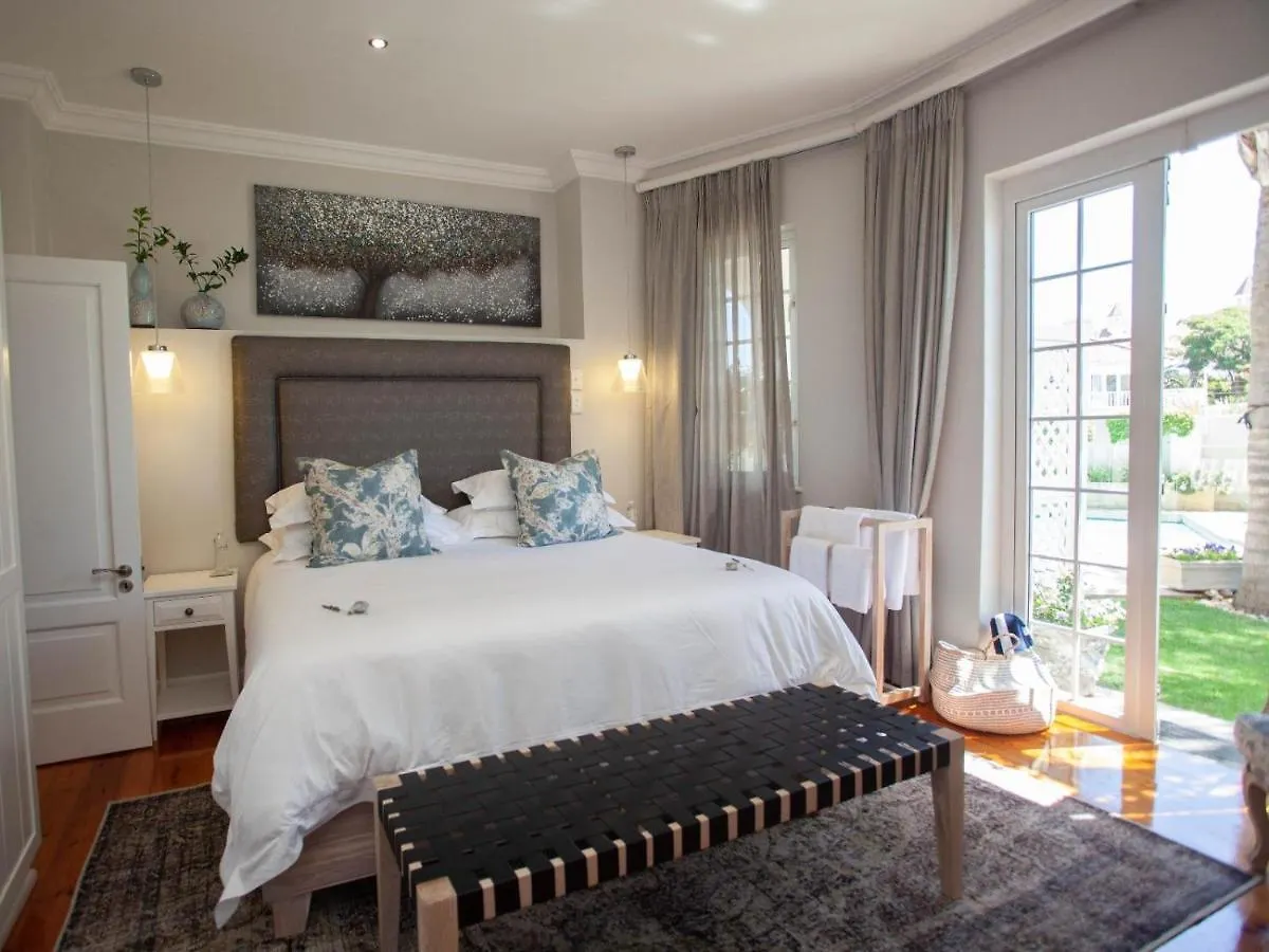 No 4 Boutique Beach House Port Elizabeth Guest house